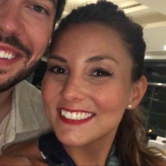 Meet your Posher, Erica - Picture 1 of 1